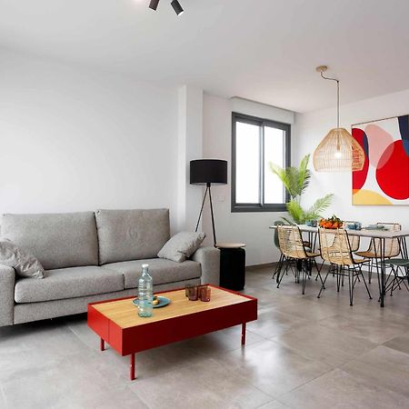 Oliva Suites Bagian luar foto