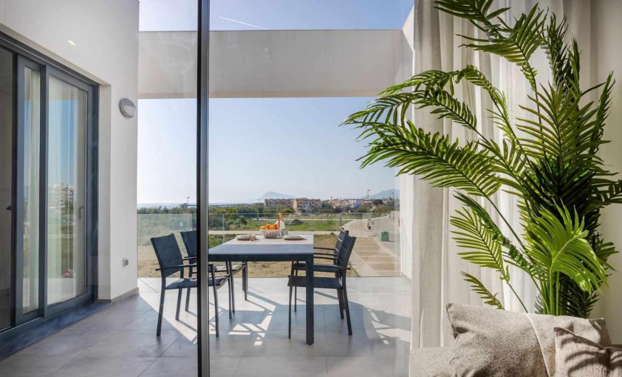 Oliva Suites Bagian luar foto