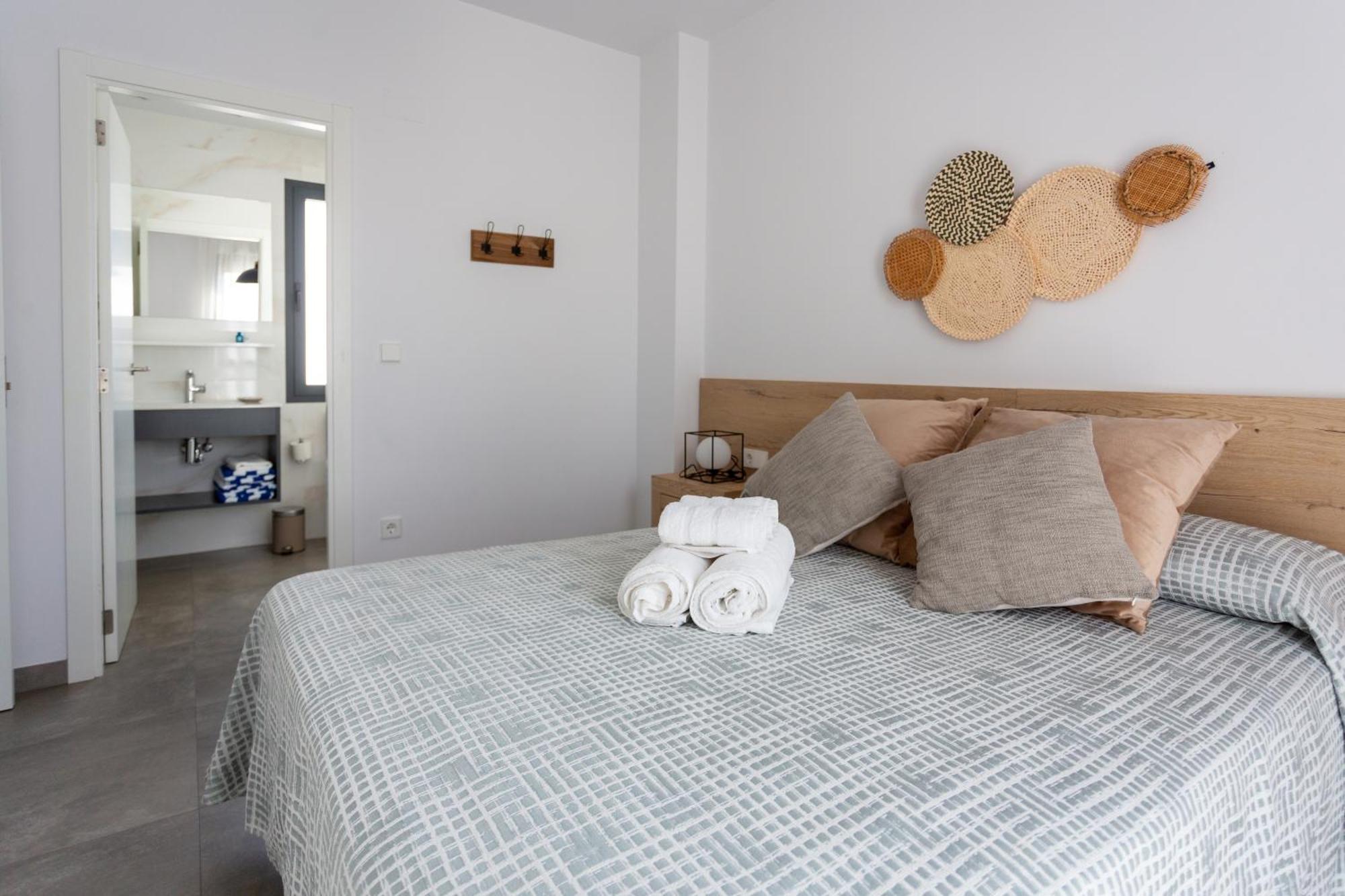 Oliva Suites Bagian luar foto